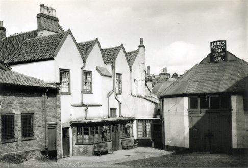 c1960 - norfolkpubs.co.uk