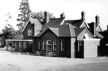 The Manor House - 1984