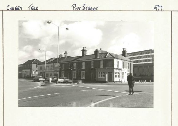 Cherry Tree, Pitt Street - 1977 - G Plummer